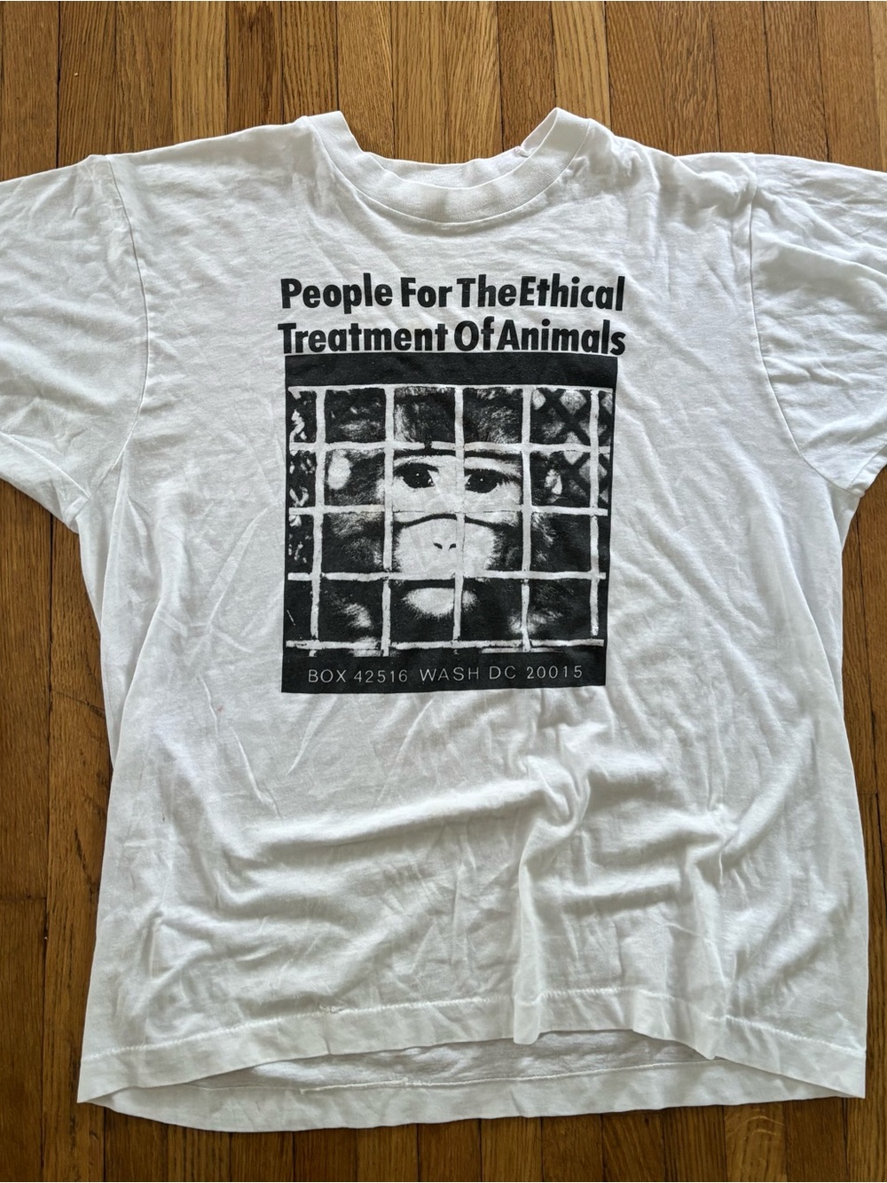 White vintage 90s People for the Ethical Treatment of Animals PETA Single Stitch